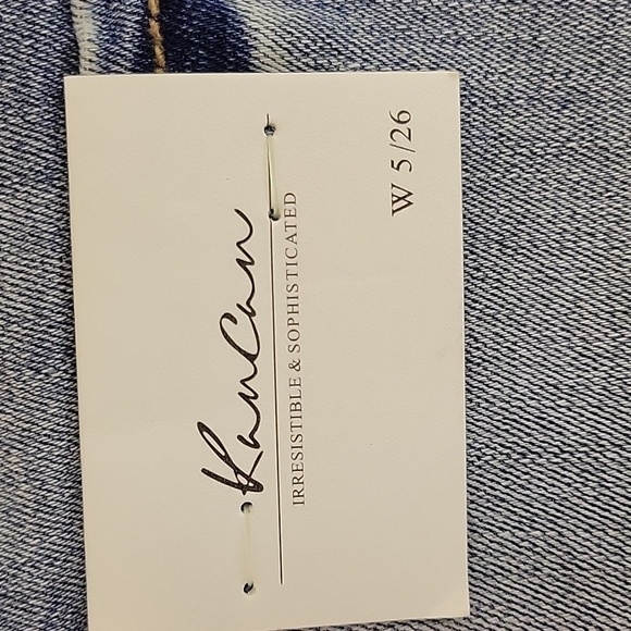 KanCan 5 Pocket Roll Hem Cutoff Shorts Sz 5/26. New With Tags - Picture 3 of 5